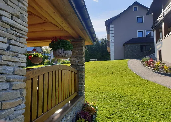 Gold & * 슈차브니차